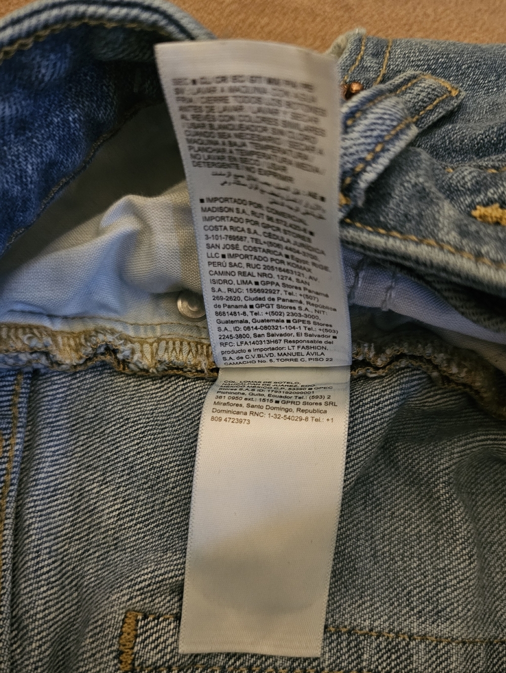 Old Navy OG High-Rise Straight Light Wash Cutoff Denim Shorts Size 6 - Picture 7 of 10